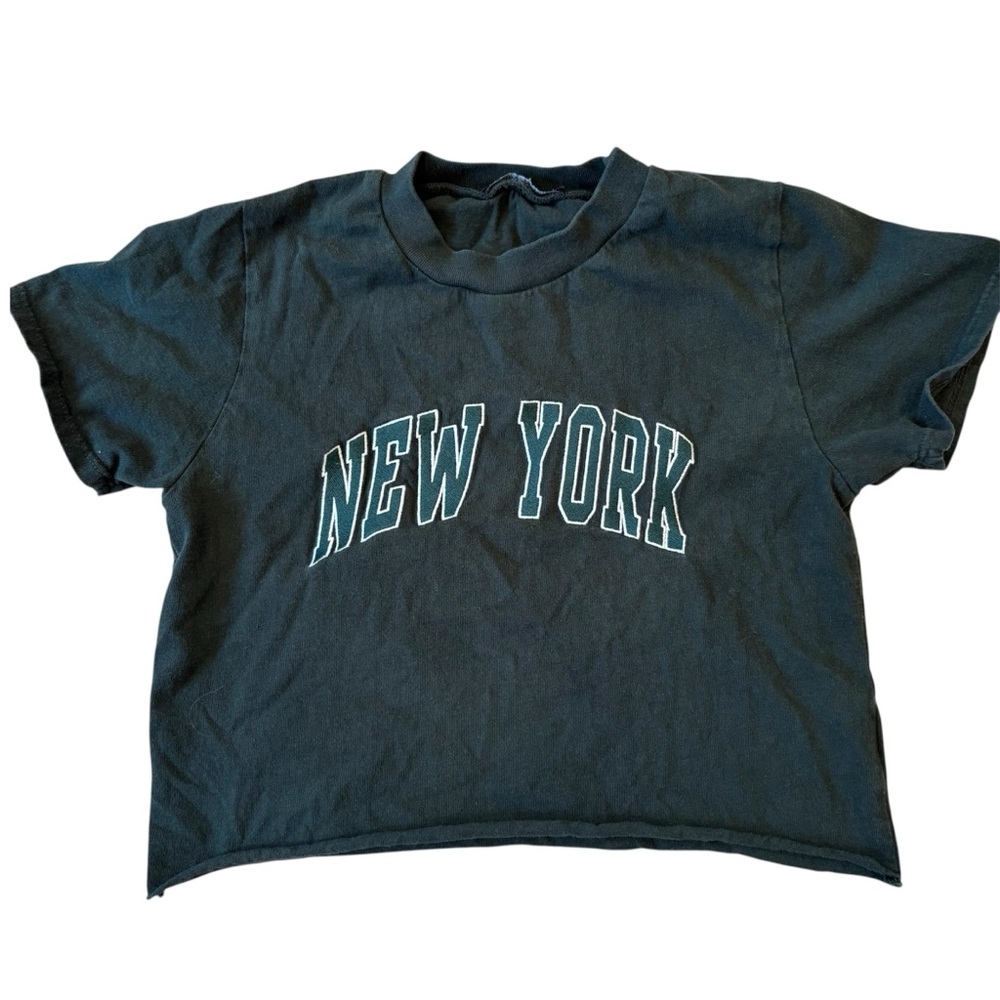 Brandy Melville Black 'New York' Cropped Tee with White Lettering